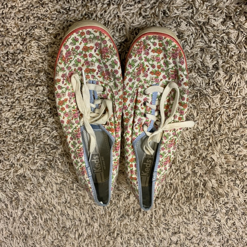 Flower keds